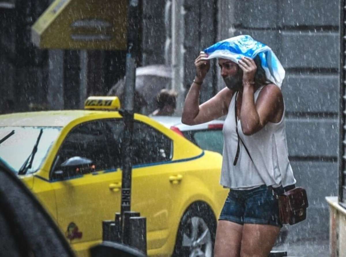 "Αν δεν βρέξει και σήμερα στη Λάρισα..."!!!