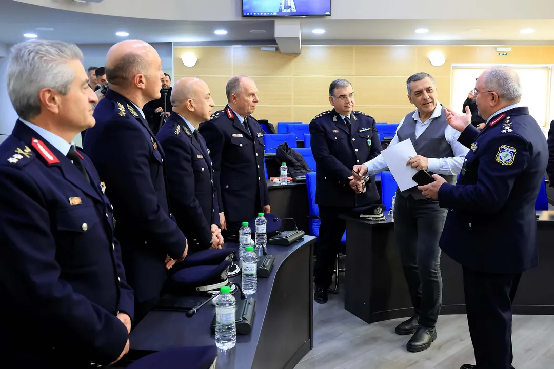 Η Περιφέρεια χρηματοδοτεί δράσεις οδικής ασφάλειας και την ανέγερση Αστυνομικών Μεγάρων σε Τρίκαλα &amp; Ελασσόνα