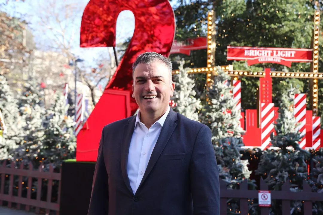 "Καλά και ευλογημένα Χριστούγεννα, με υγεία και περισσότερα χαμόγελα"