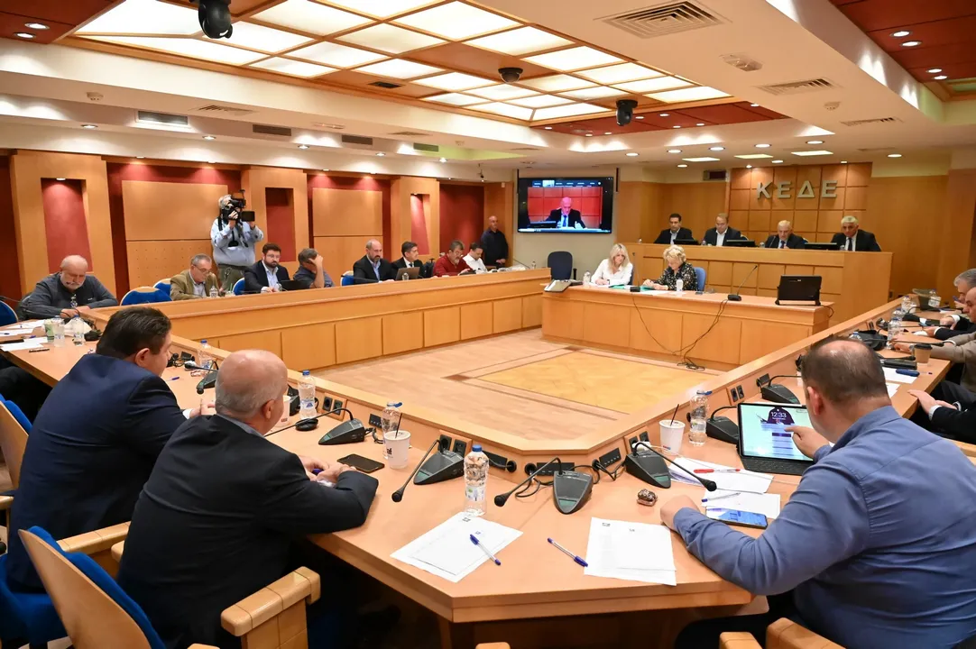 ΚΕΔΕ | Συνεδριάζει στη Λάρισα για ΔΕΥΑ και τα οικονομικά των ΟΤΑ