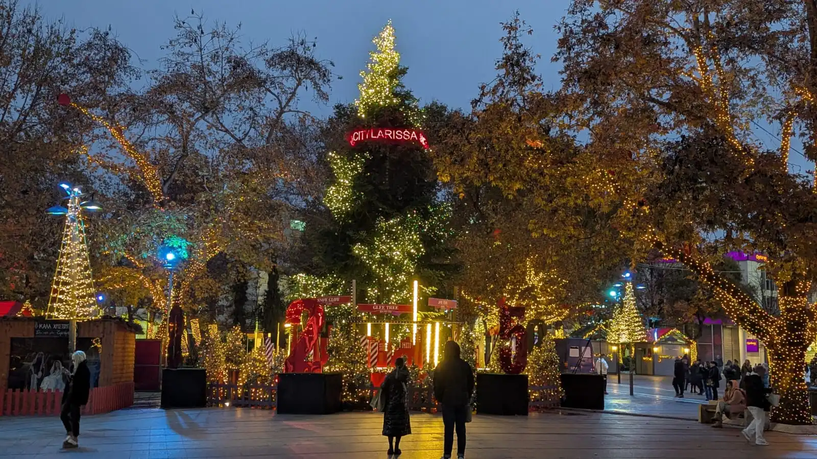 Larissa Santa City: Η πόλη του Άη Βασίλη, απόλυτος χριστουγεννιάτικος προορισμός για μικρούς και μεγάλους (ΦΩΤΟ)