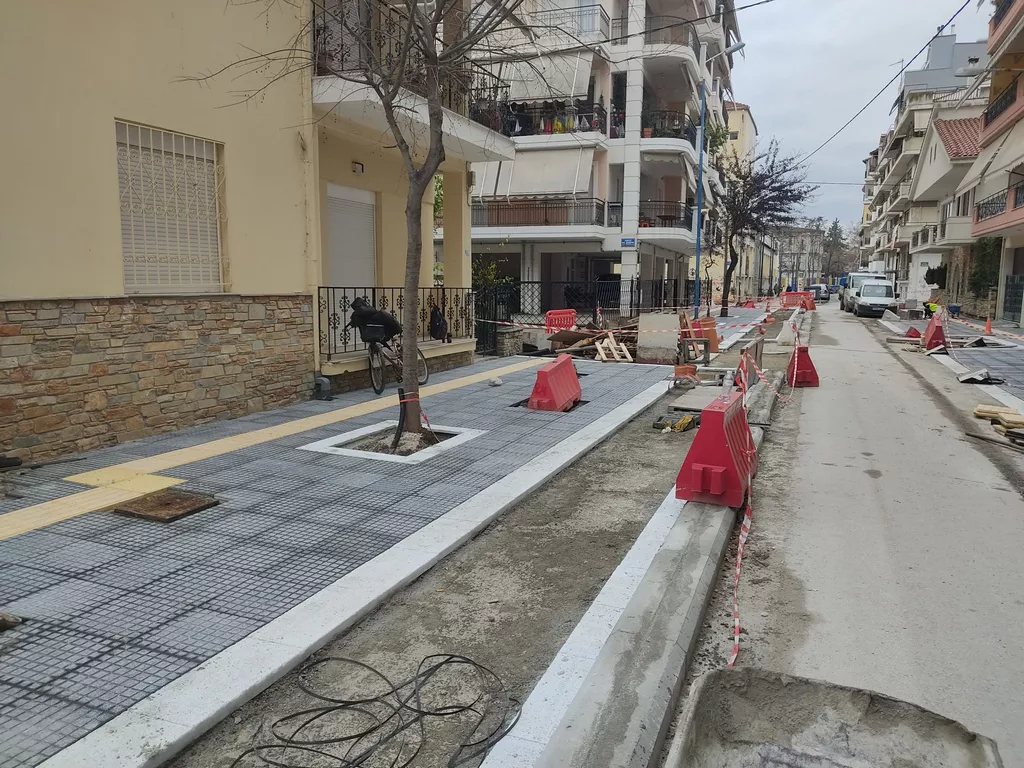 Δ.Λαρισαίων | Ξεκινούν εργασίες ανακατασκευής της συμβολής Αιόλου &amp; Βλάχου