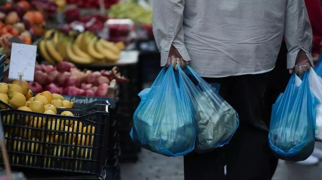 Χωρίς λαϊκές αγορές αύριο η Λάρισα