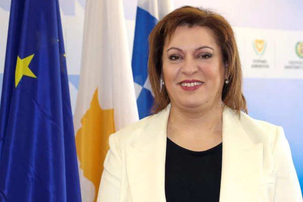 Στη Λάρισα η υπουργός Παιδείας της Κύπρου 
