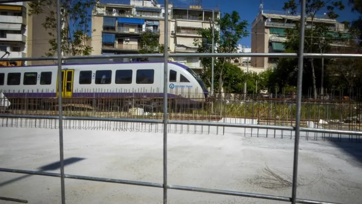 Προαστιακός: Ο διάλογος σταθμάρχη – μηχανοδηγού πριν ο συρμός μπει στη γραμμή του μετρό
