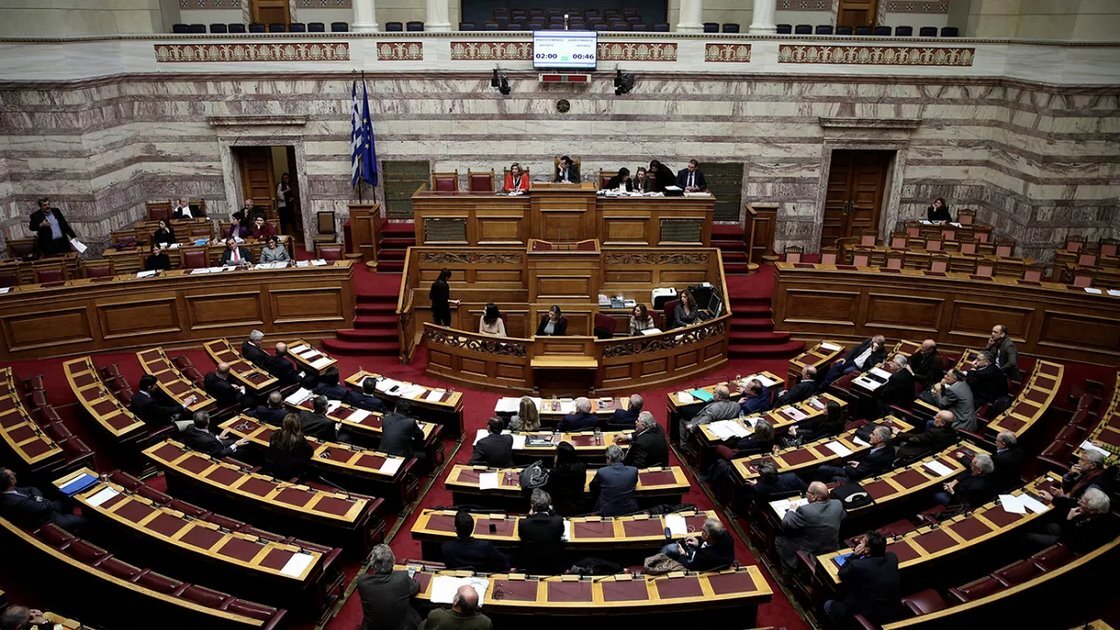 ΟΠΕΚΕΠΕ: Έντονη πίεση στην κυβέρνηση μετά τη δεύτερη δικογραφία – Στο τραπέζι ο ανασχηματισμός
