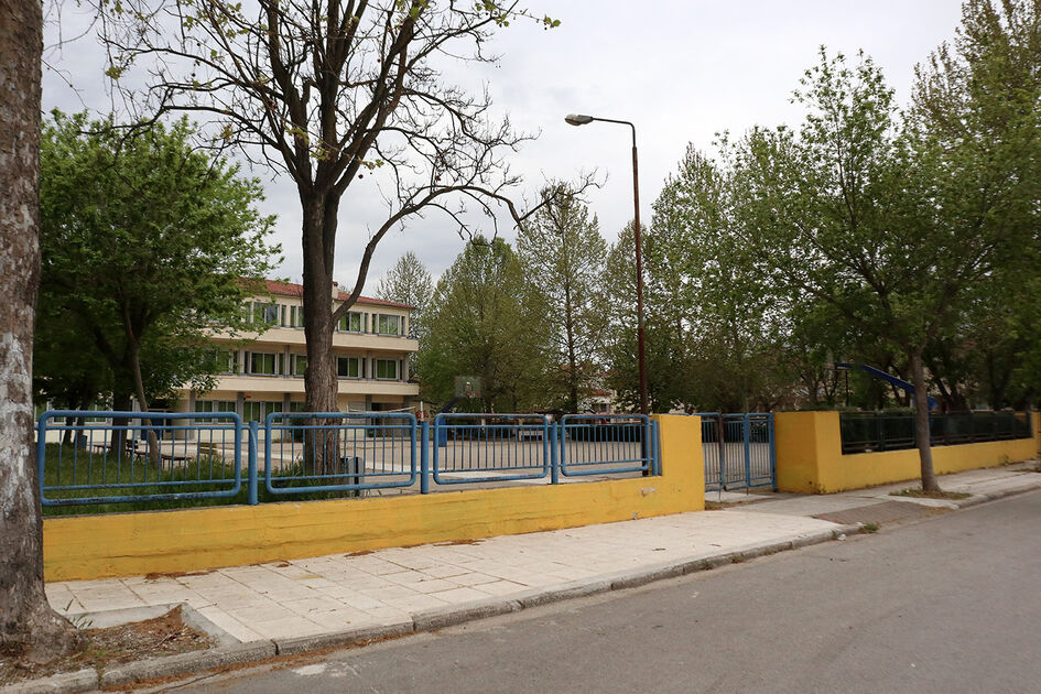 Αντίθετοι στην άρση της δέσμευσης του χώρου για πλατεία οι Σύλλογοι Γονέων της περιοχής Ιπποκράτη