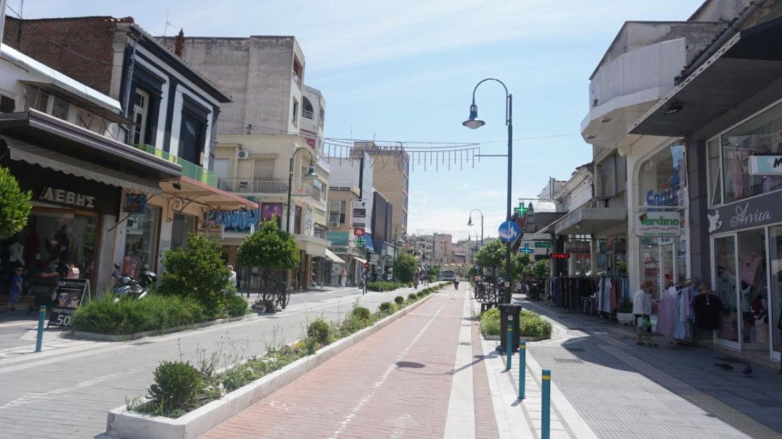 Από πότε έως πότε θα κλείνουν το Σάββατο τα εμπορικά της Λάρισας 