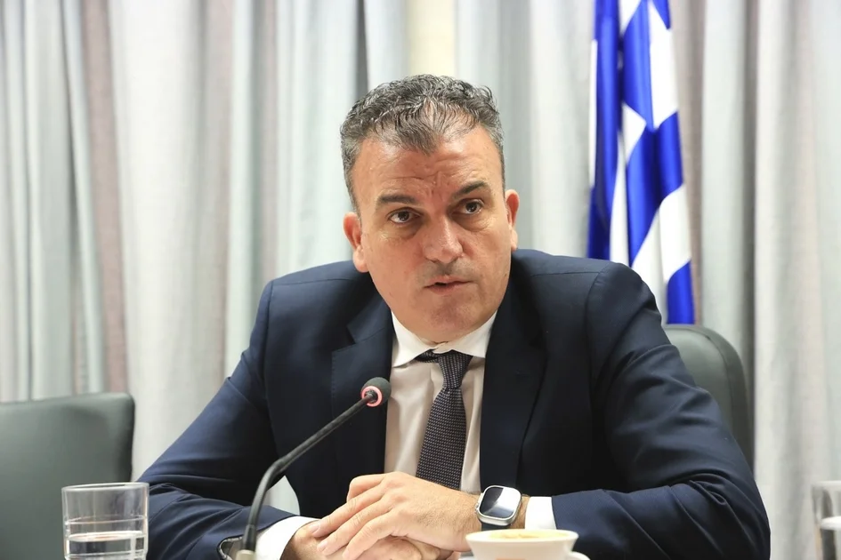 Παρέμβαση Μαμάκου για την Πινακοθήκη: Ρίξτε τους τόνους - Καλώ τον Χ.Παπανικολάου να ανακαλέσει την παραίτηση!