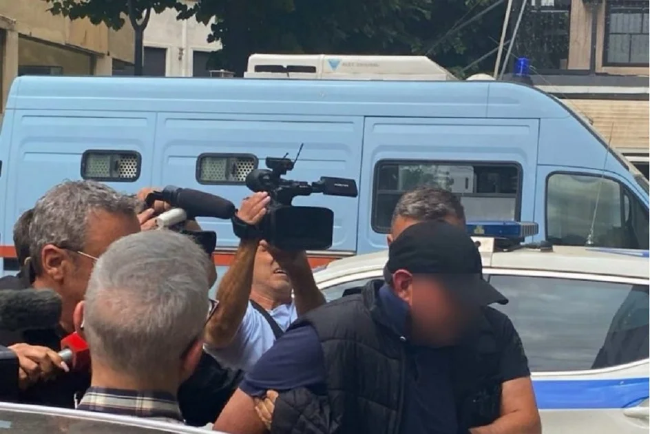 Κακοποίηση παιδιών στη Λάρισα | Η ώρα της απολογίας και για τον πατέρα