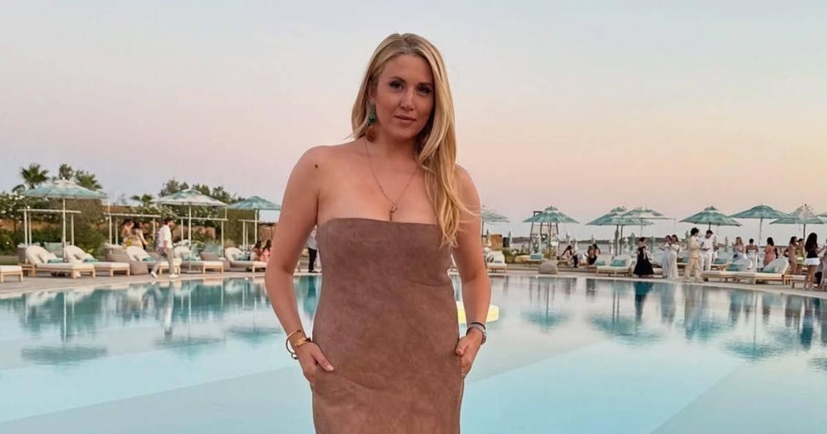 Φωτεινή Πετρογιάννη - Μιχάλης Ρουμπής: Βάφτισαν τον γιο τους στην Τήνο